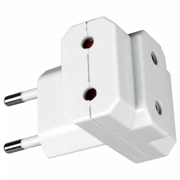 Сетевой фильтр Uniel 5 розеток 3 м черный 6705