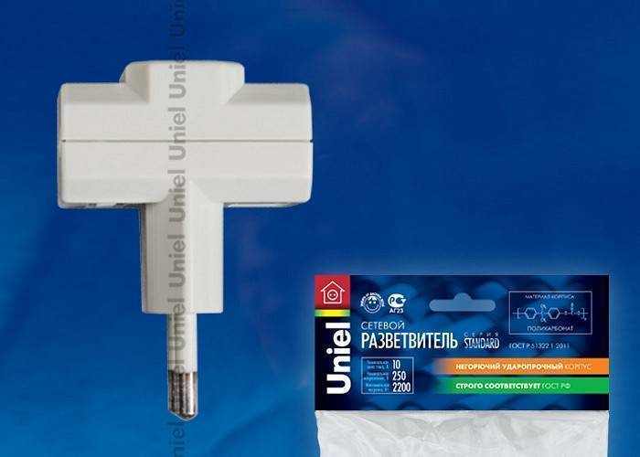 Сетевой фильтр Uniel 5 розеток 3 м черный 6705