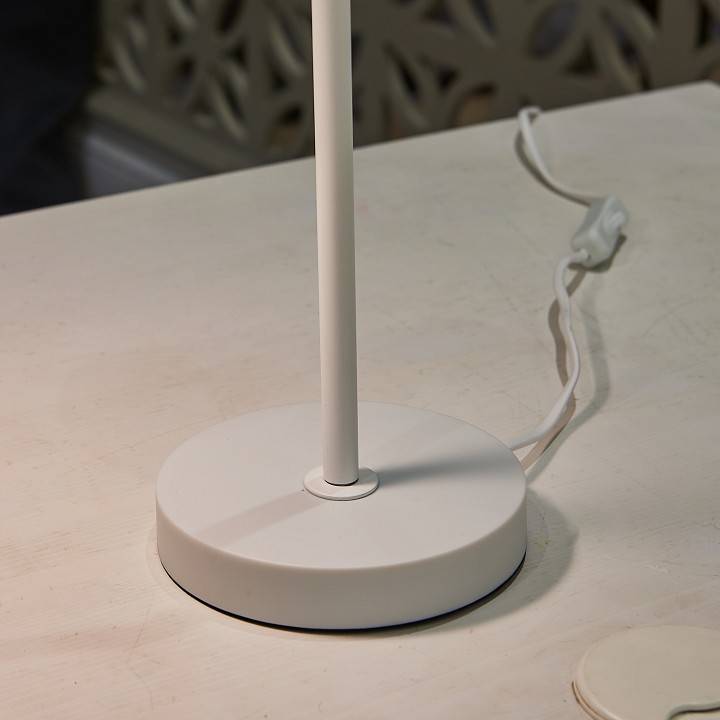 Настольная лампа Uniel UML-B701 LED 6 Вт UL-00010156