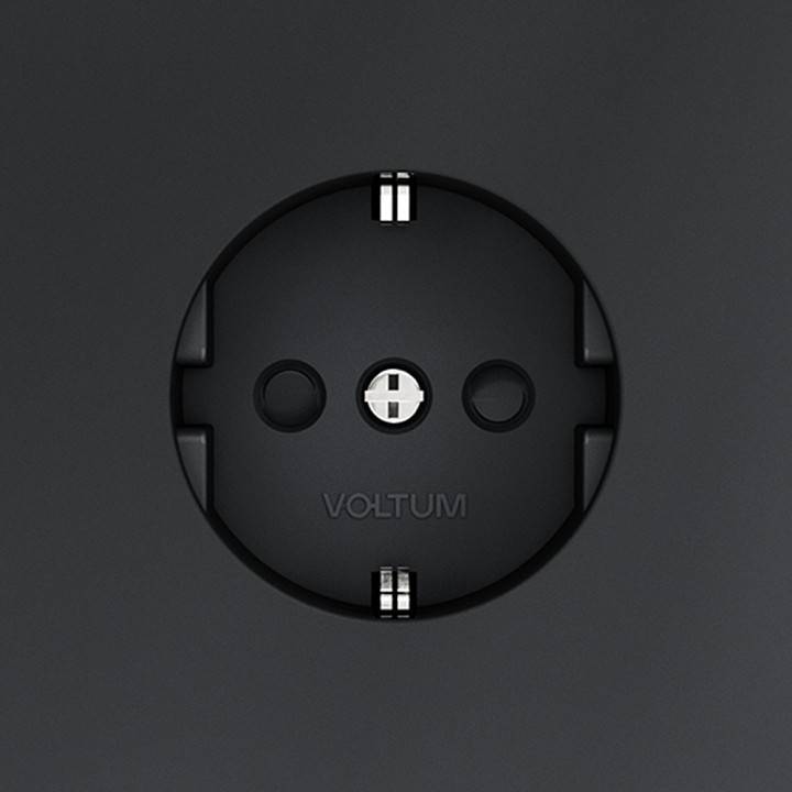 Розетка с заземлением и со шторкой, без рамки Voltum S70 VLS040207