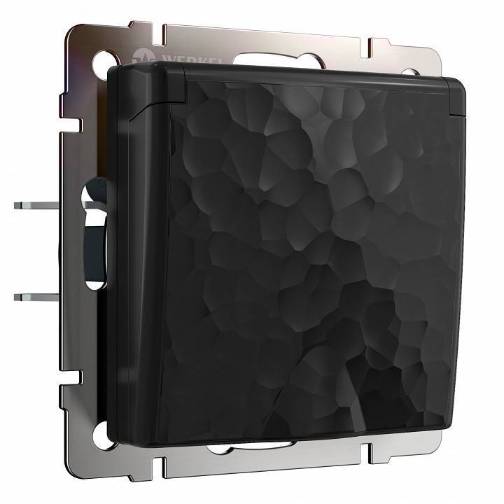 Розетка влагозащищенная с заземлением и шторками Werkel Hammer черная без рамки W1271208