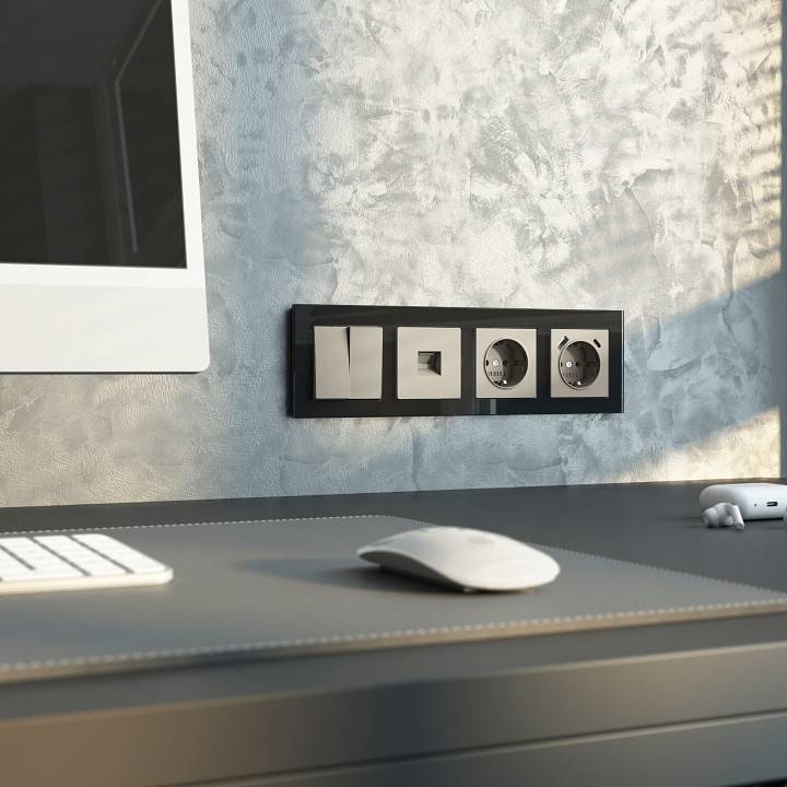 Розетка с заземлением, без рамки Werkel дымчатый W1271004