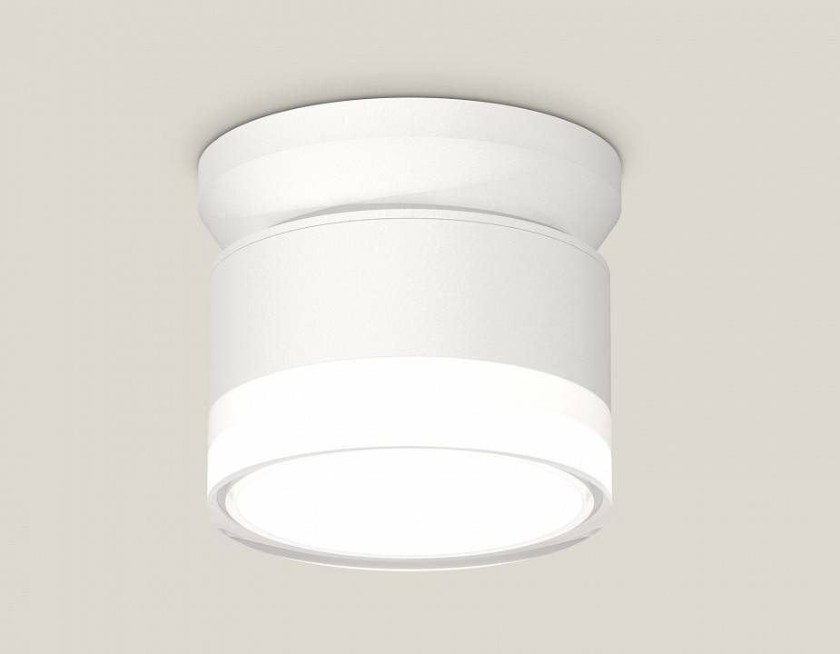 Накладной светильник Ambrella Light XS XS8101047