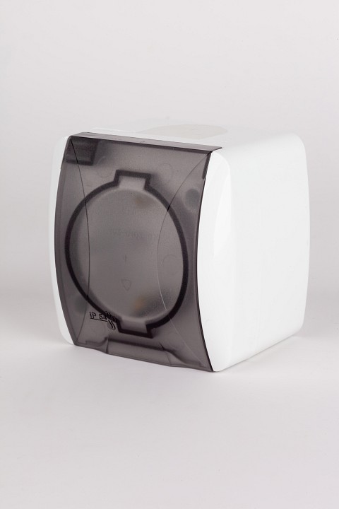 Розетка с заземлением с крышкой Elbi Eleсtriс Alsu 7 504-010215-218