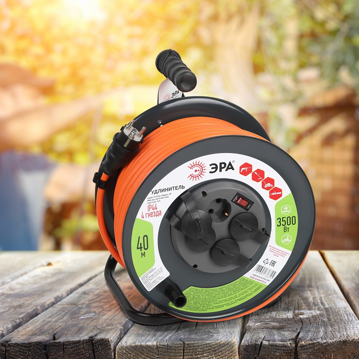 Удлинитель с выключателем Эра  RMx-4es-3x2.5-40m-IP44