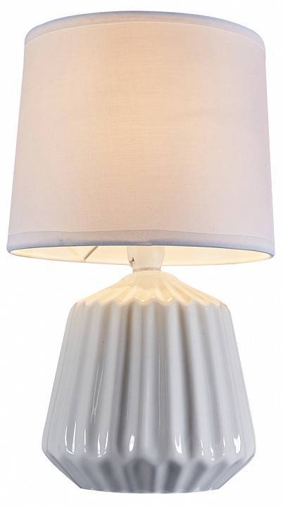 Настольная лампа Escada Allure 10219/T White