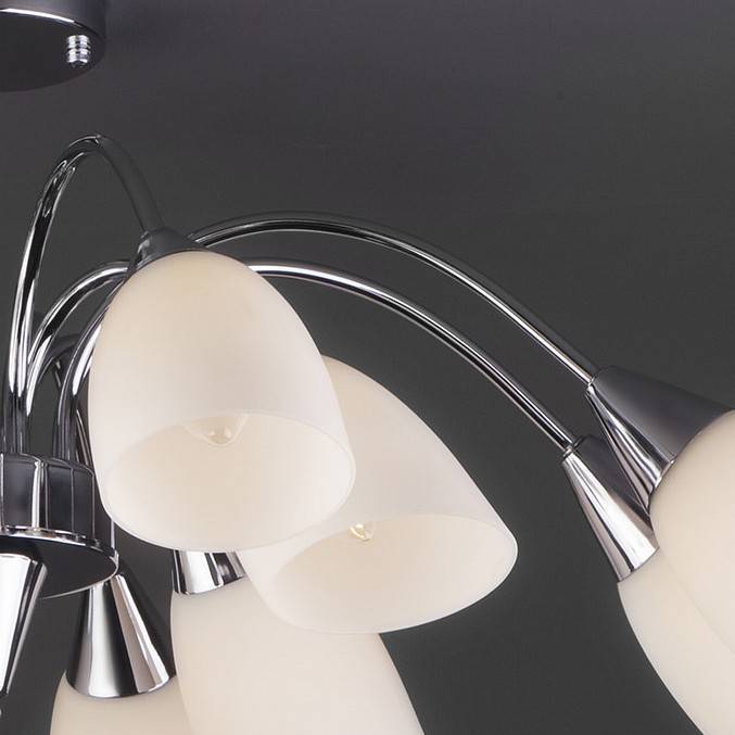 Люстра на штанге Eurosvet Ellene 30149 хром 30149