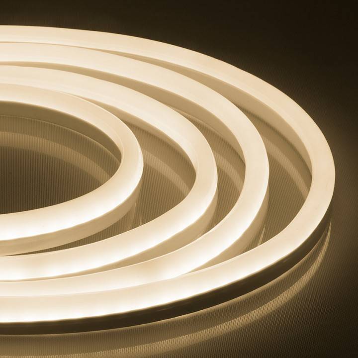 Комплект светодиодной ленты Feron LS721 5 м 6400К 32711