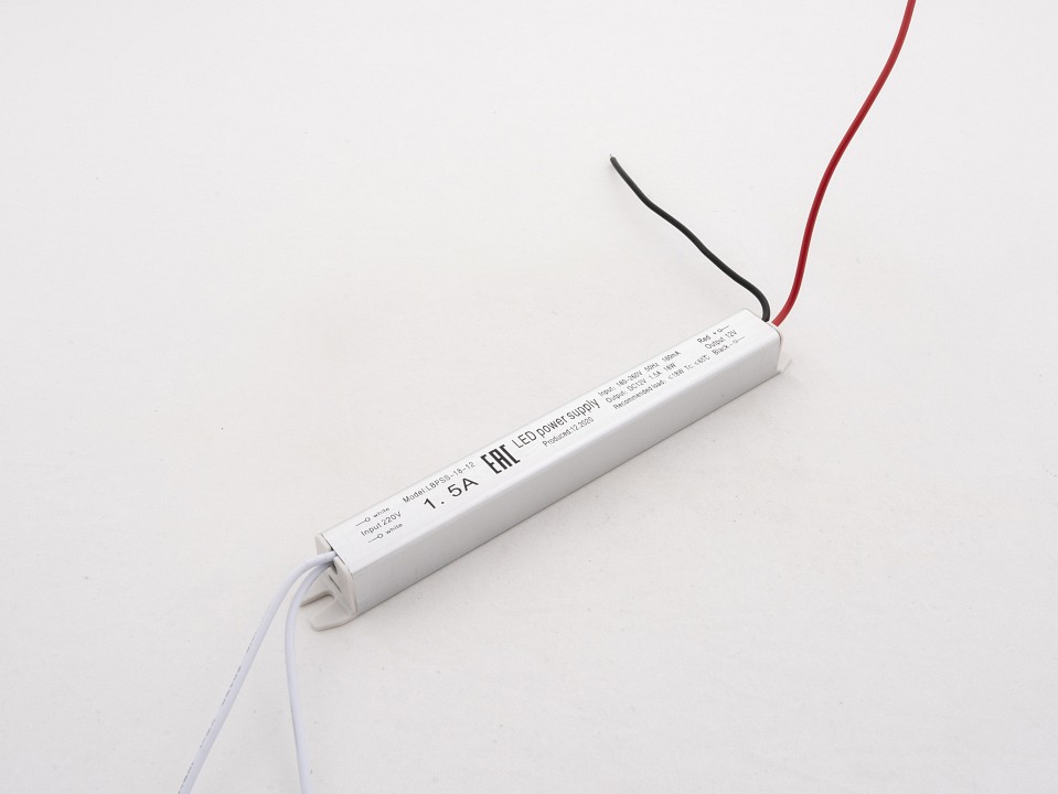 Блок питания LEDS POWER Super Slim 390041