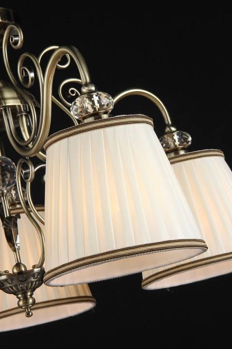 Люстра подвесная Maytoni Vintage 5 ламп ARM420-05-R