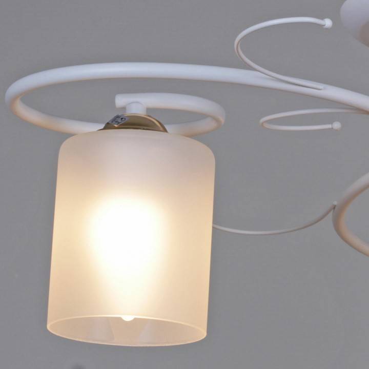 Люстра на штанге Reluce 3 лампы 00738-0.3-03