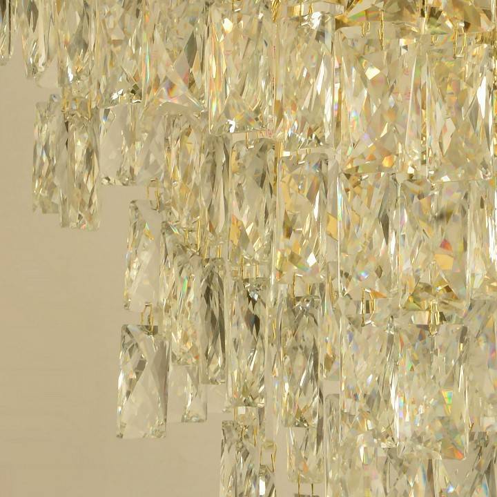 Подвесная люстра Reluce 02392-0.4-10 G