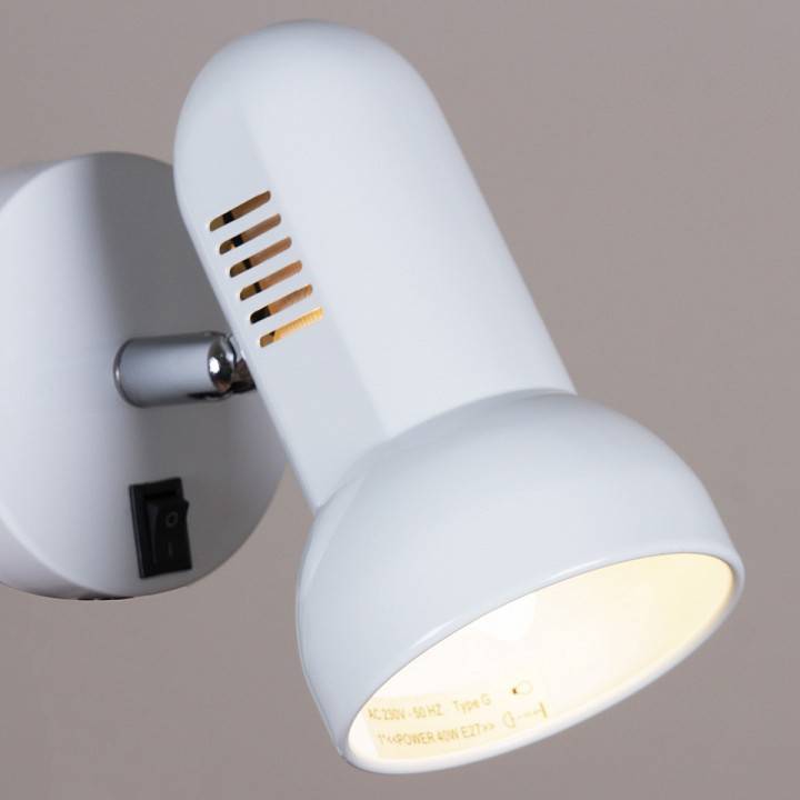 Бра Reluce 04012-0.2-01 WH