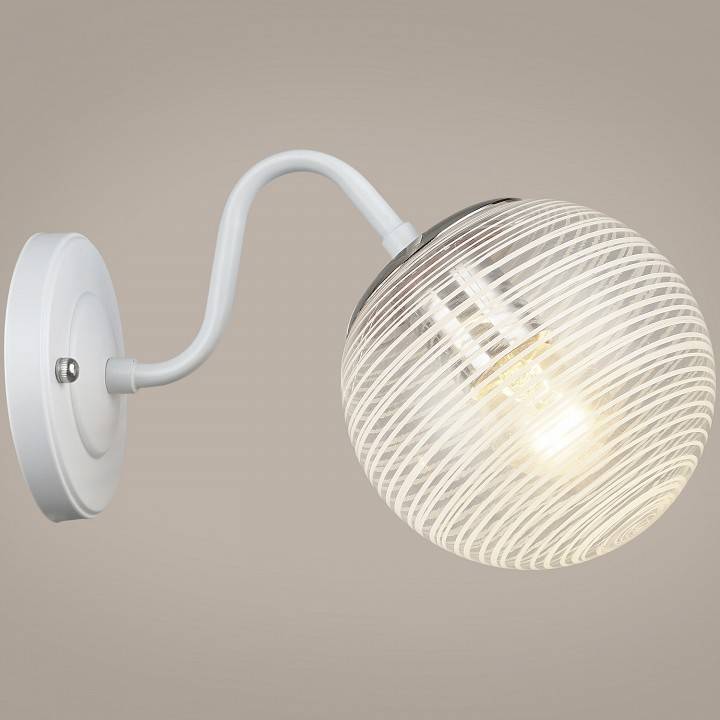 Бра Reluce 04203-0.2-01 WT+CH