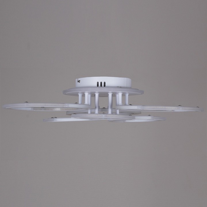 Потолочная люстра 9820 09820-3.3-3+3A WH (RGB)