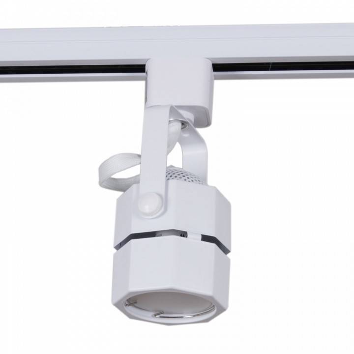 Светильник на штанге Reluce Technical  16021-9.3-001CT MR16 WT