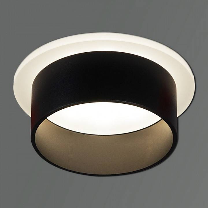 Накладной светильник Reluce 16075 16075-9.5-001QR SMD7W BK