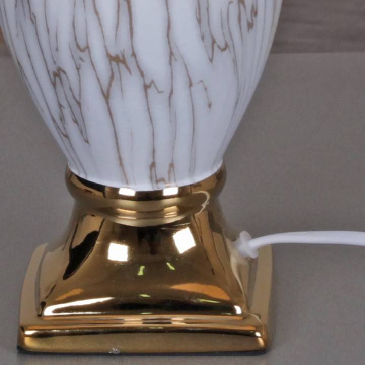 Настольная лампа декоративная Reluce  30166-0.7-01