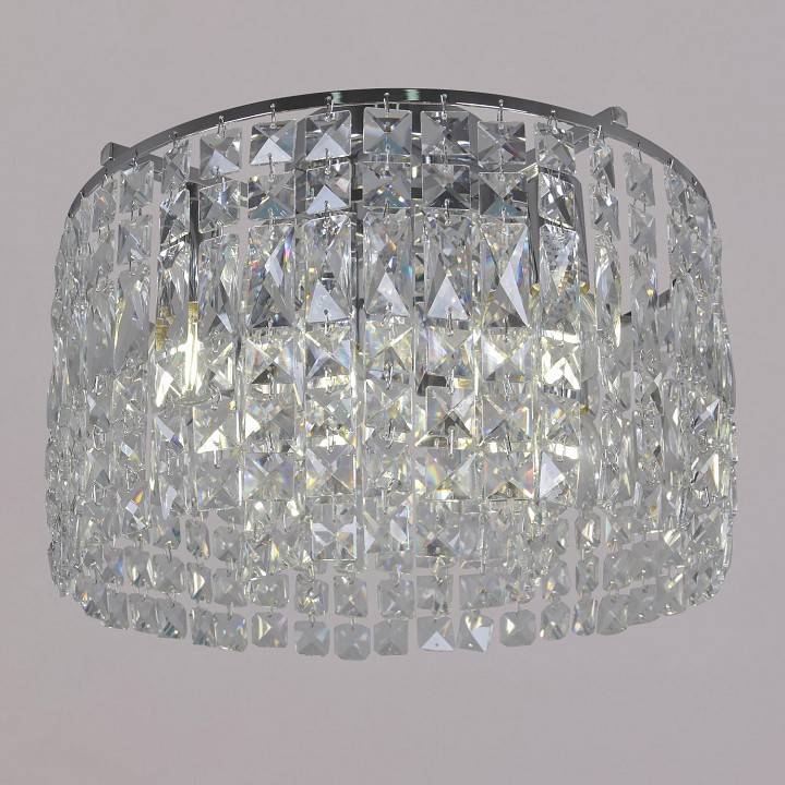 Потолочная люстра De Markt Ракурс 90288-0.3-06 CR