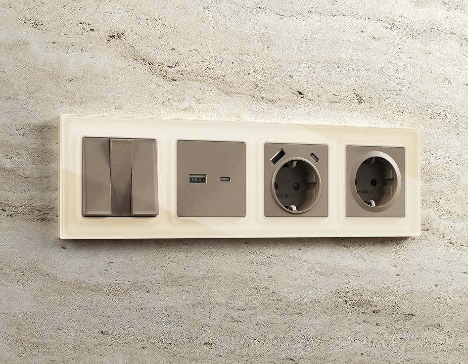 Накладка для розетки type A и C Ambrella Volt Quant AP6410