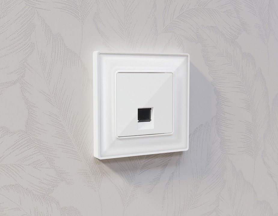 Розетка Ethernet RJ-45 и со шторками, без рамки Ambrella Volt ALFA MA112005