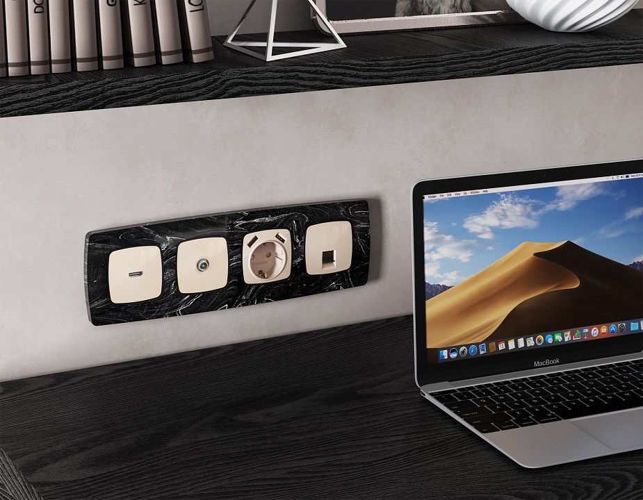 Розетка Ethernet RJ-45 и со шторками, без рамки Ambrella Volt OMEGA MO312005