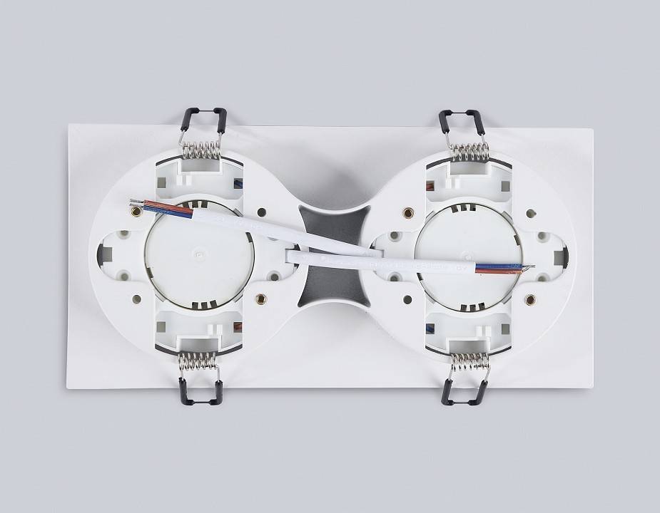 Встраиваемый светильник Ambrella Light TN TN6711