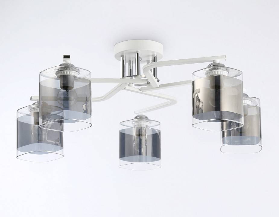 Потолочная люстра Ambrella Light TR TR303219