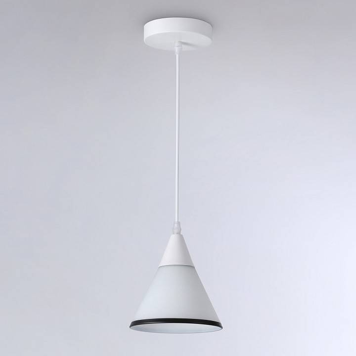 Подвесной светильник Ambrella light TR TR3166 светодиодный 10 Вт черный TR3166