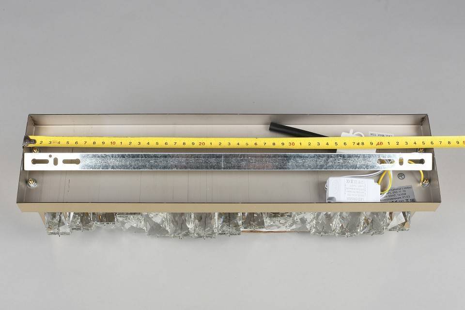 Накладной светильник Aployt Milunia APL.050.11.10