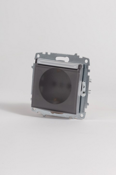 Розетка с заземлением с крышкой, без рамки Elbi Eleсtriс Zena Vega 609-011000-218