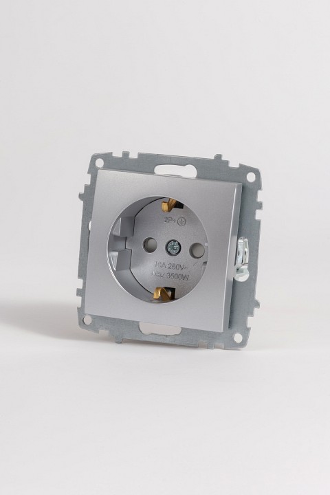Розетка с заземлением и со шторкой, без рамки Elbi Eleсtriс Zena Vega 609-011000-243