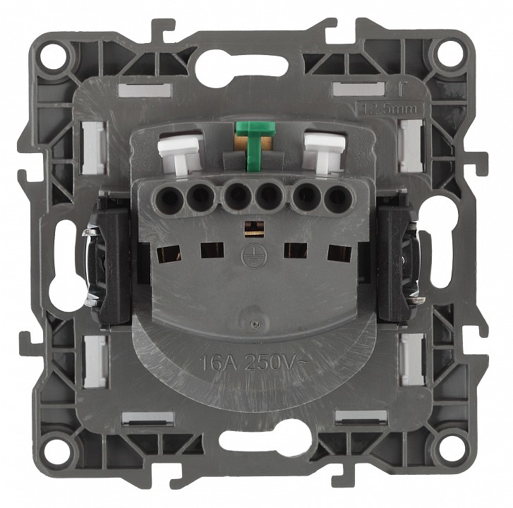 Розетка с заземлением и со шторкой, без рамки Эра Эра 12 12-2102-05