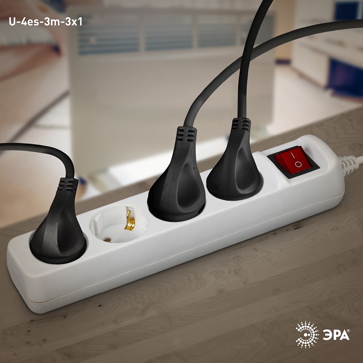 Удлинитель с выключателем Эра  U-4es-3m-3x1