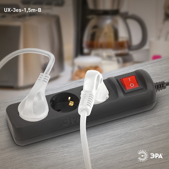 Удлинитель с выключателем Эра  UX-3es-1,5m-B
