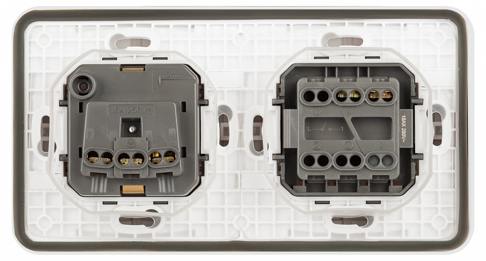 Блок с розеткой и выключателем Эра Эра Эксперт 11-7521-01