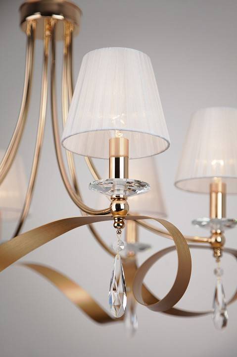 Подвесная люстра Eurosvet Adelia 60063/6 золото 60063/6