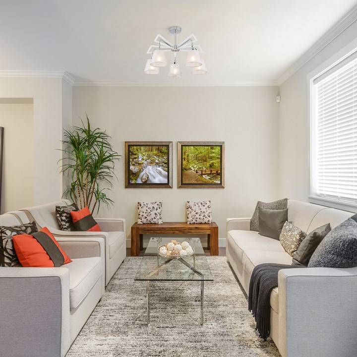 Люстра на штанге Eurosvet Alicante 60082/5 хром 60082/5