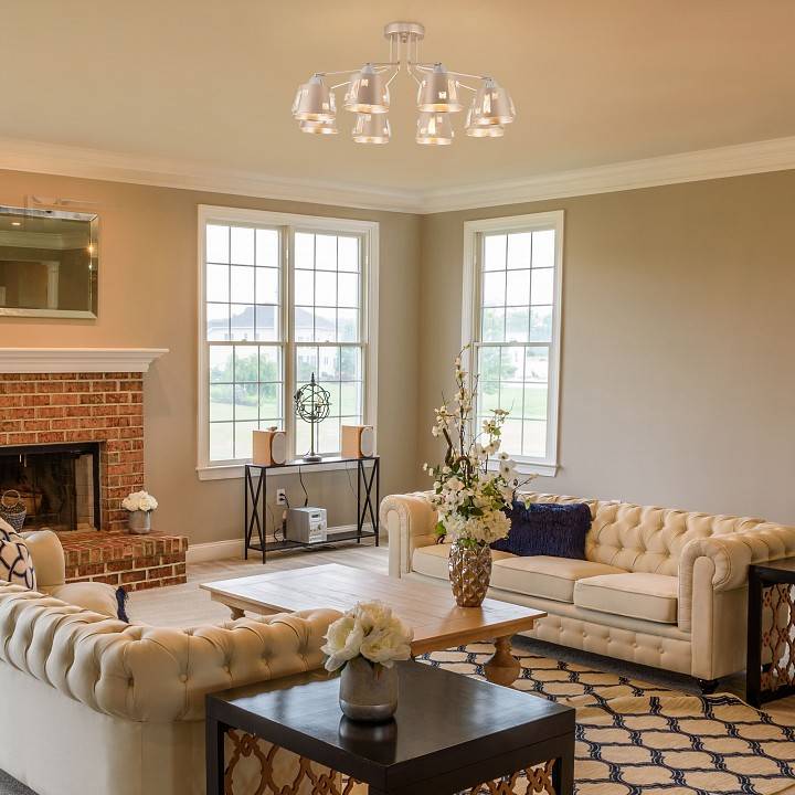 Потолочная люстра Eurosvet Benna 70105/8 шампань 70105/8