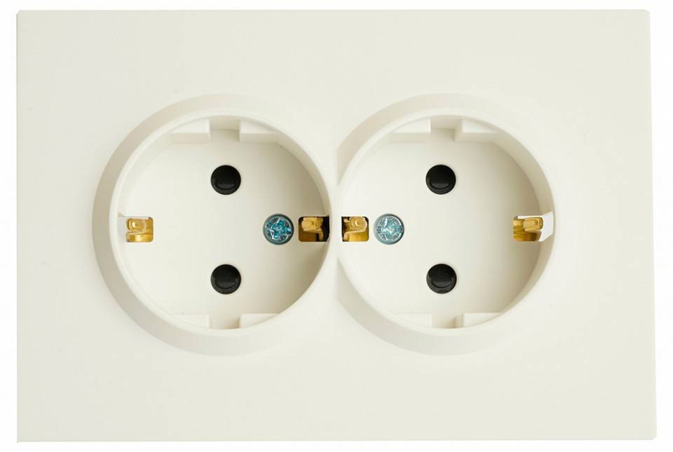 Розетка двойная без заземления и с шторкой, без рамки Stekker RST16-5114-01 49882