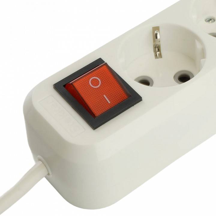 Удлинитель с выключателем Stekker Home 50136