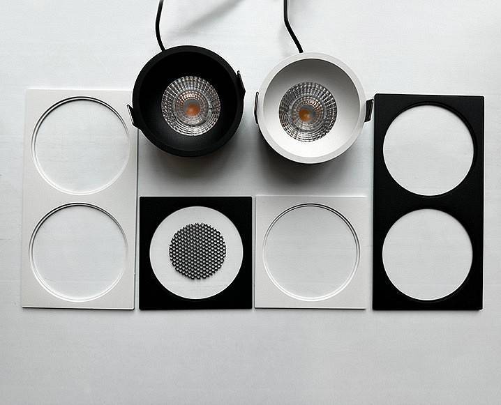 Встраиваемый светильник Italline IT08 IT08-8032 black 3000K