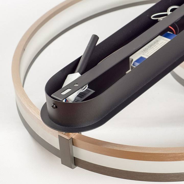 Накладной светильник Lussole HIDALGO LSP-7440