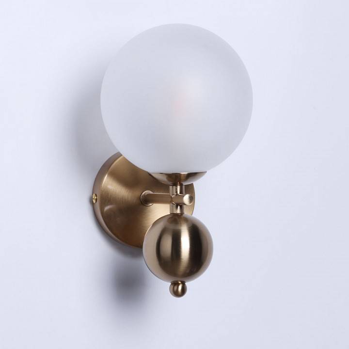 Бра DeMarkt Крайс 12 1x40 Вт E14 657023201