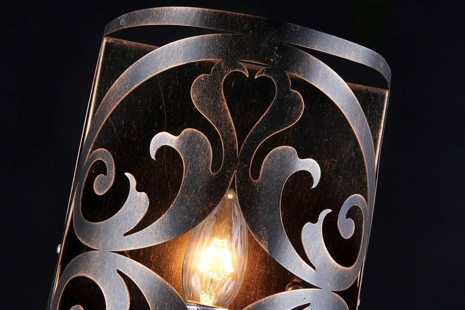 Светильник накладной Maytoni Rustika H899-01-R