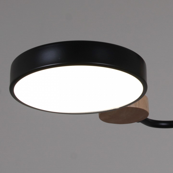 Люстра на штанге De Markt 03326-0.3-05 5 ламп черный дерево 03326-0.3-05 BK+WOOD