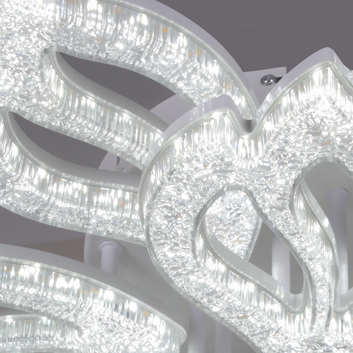 Потолочная люстра 39290-0.3-4+4 WH