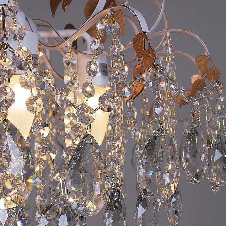 Люстра на штанге Reluce 96028 6хE27 WH+GOLD PN 96028-0.3-06 WH+GOLD PN