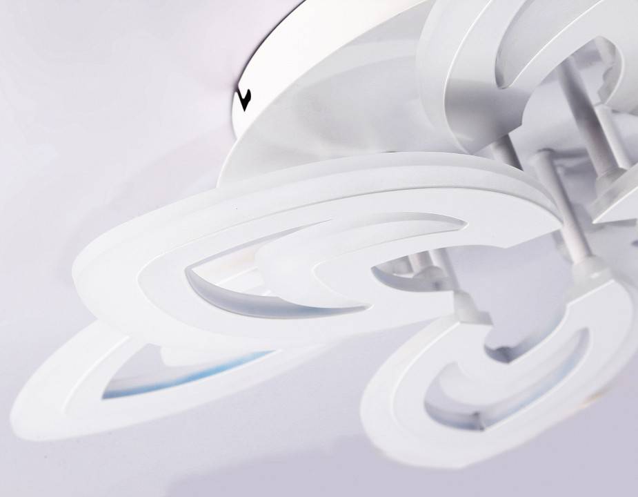 Потолочная люстра Ambrella Light FA FA4546