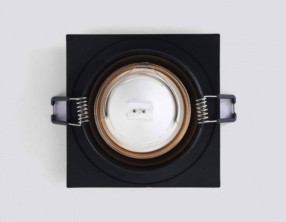 Встраиваемый светильник Ambrella Light TECHNO SPOT TN102730